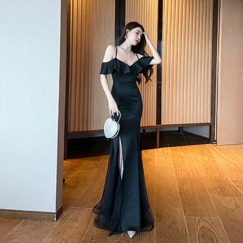 黑色晚礼服女高级感一字肩轻奢小众高端气质显瘦主持人鱼尾连衣裙