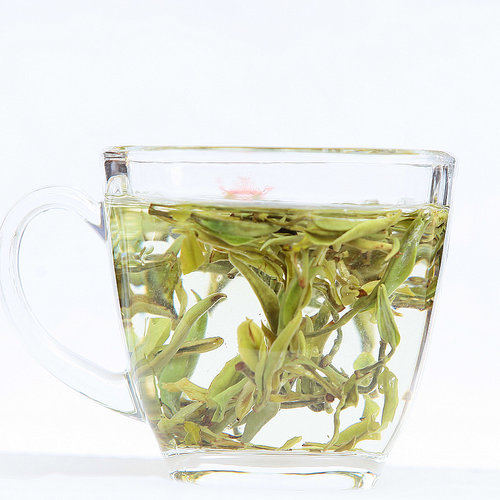 云南手工晒青2件包邮明前春茶