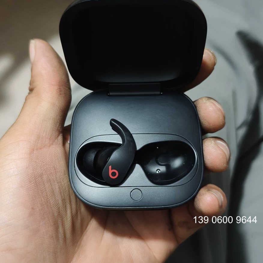 Beats Fitpro黑红需问价