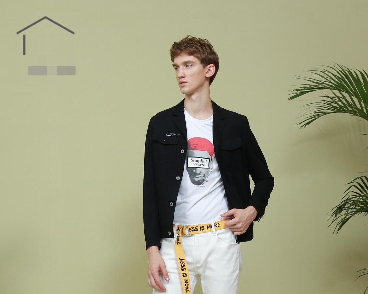 利家春秋青年男士休闲时尚黑色短款翻领纯棉牛仔夹克外套