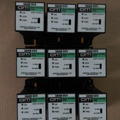 9成新的原装电机调速器 SBMR502 功能包好 带底座