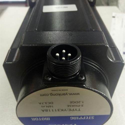 YK31118A全新(YAKO)110三相步进电机适配驱动器YKD3722M