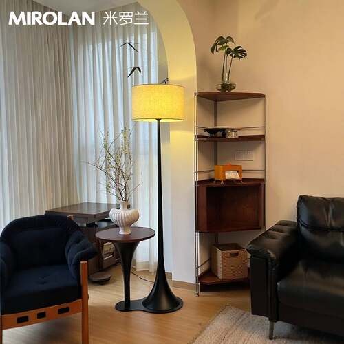 米罗兰中古风落地灯氛围感边几灯