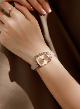 聚利时手表女款高级感礼品实用纪念日生日礼物送女朋友女生闺蜜