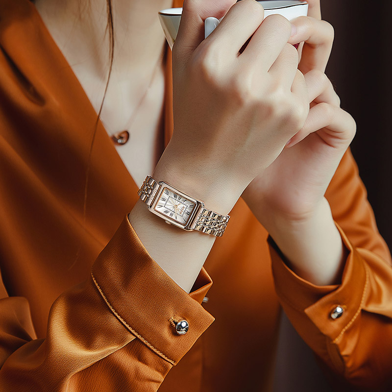 【生日礼物】聚利时明星同款手表