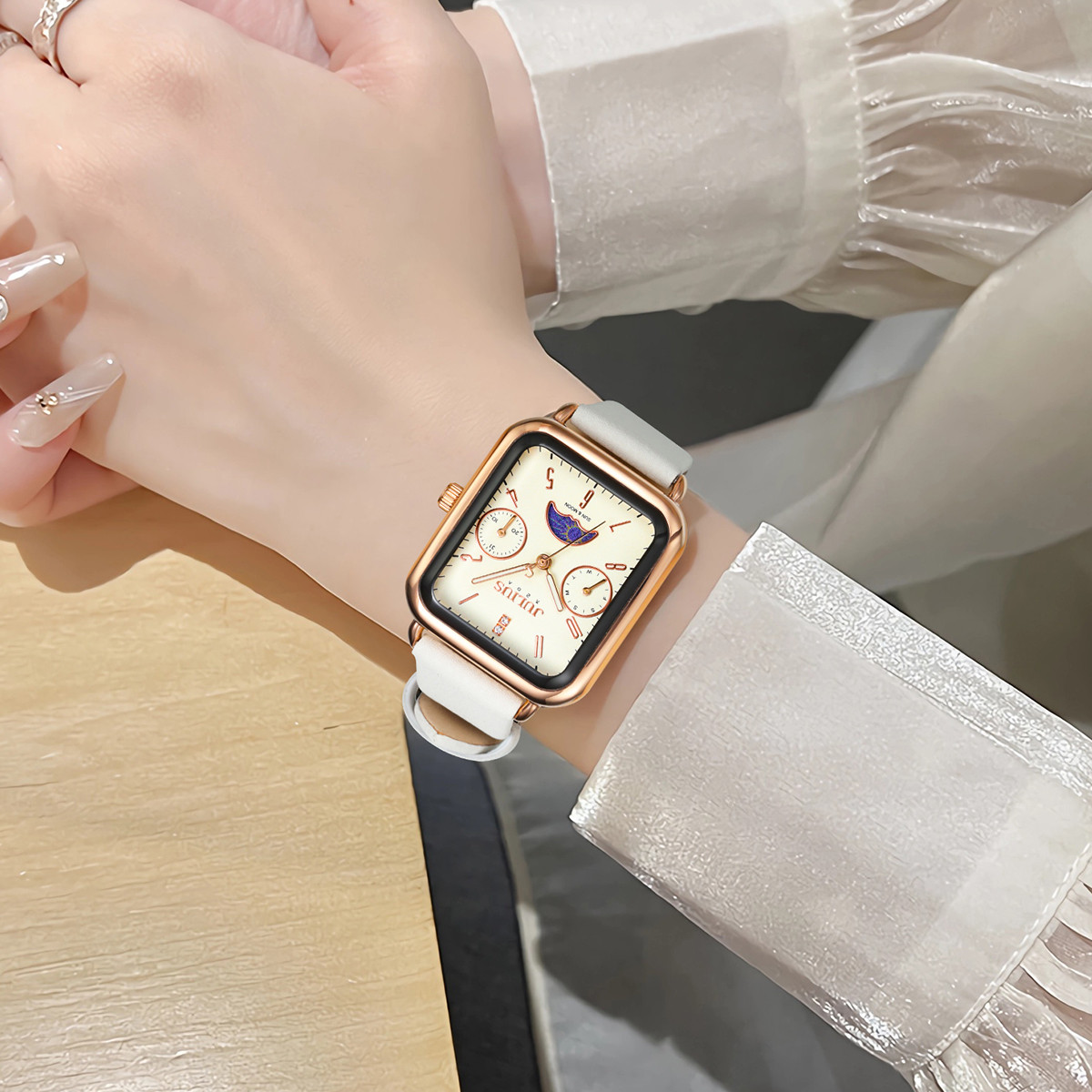 聚利时手表女款2025新款轻奢小众高级感女士石英表防水月相腕表