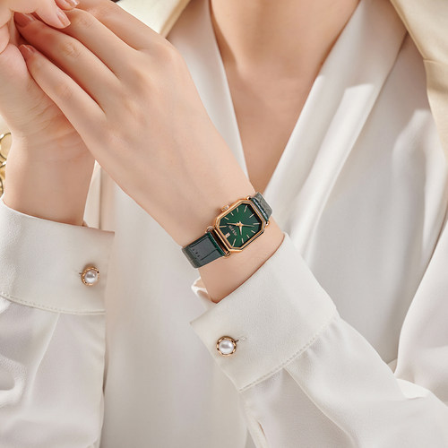 聚利时复古时尚轻奢方形小绿表