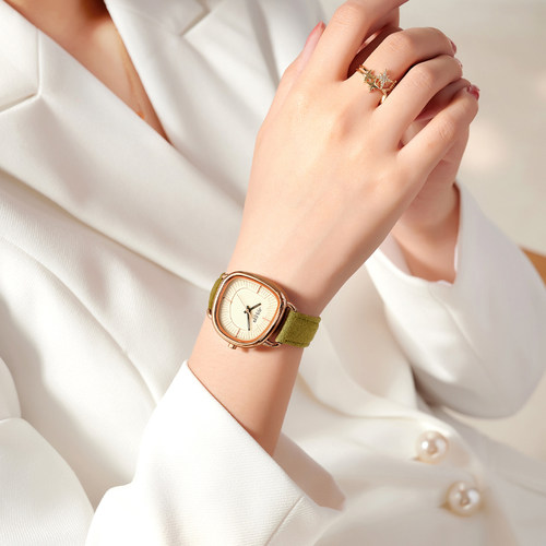 聚利时不规则表壳石英表