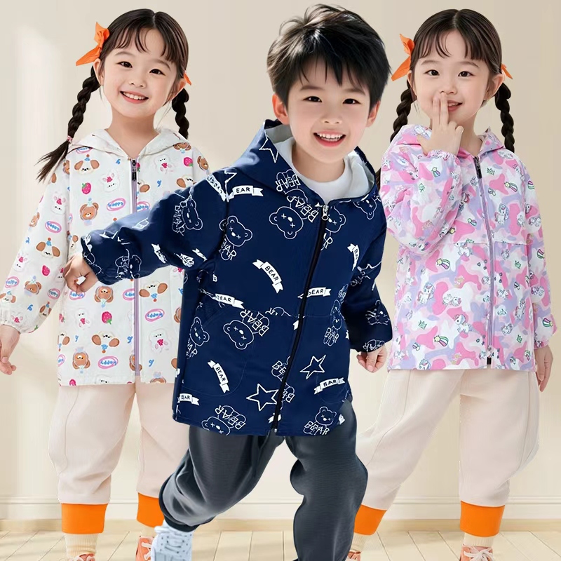 儿童罩衣连帽外套秋冬男女宝宝防水防脏羽绒服护衣拉链围裙正穿衣