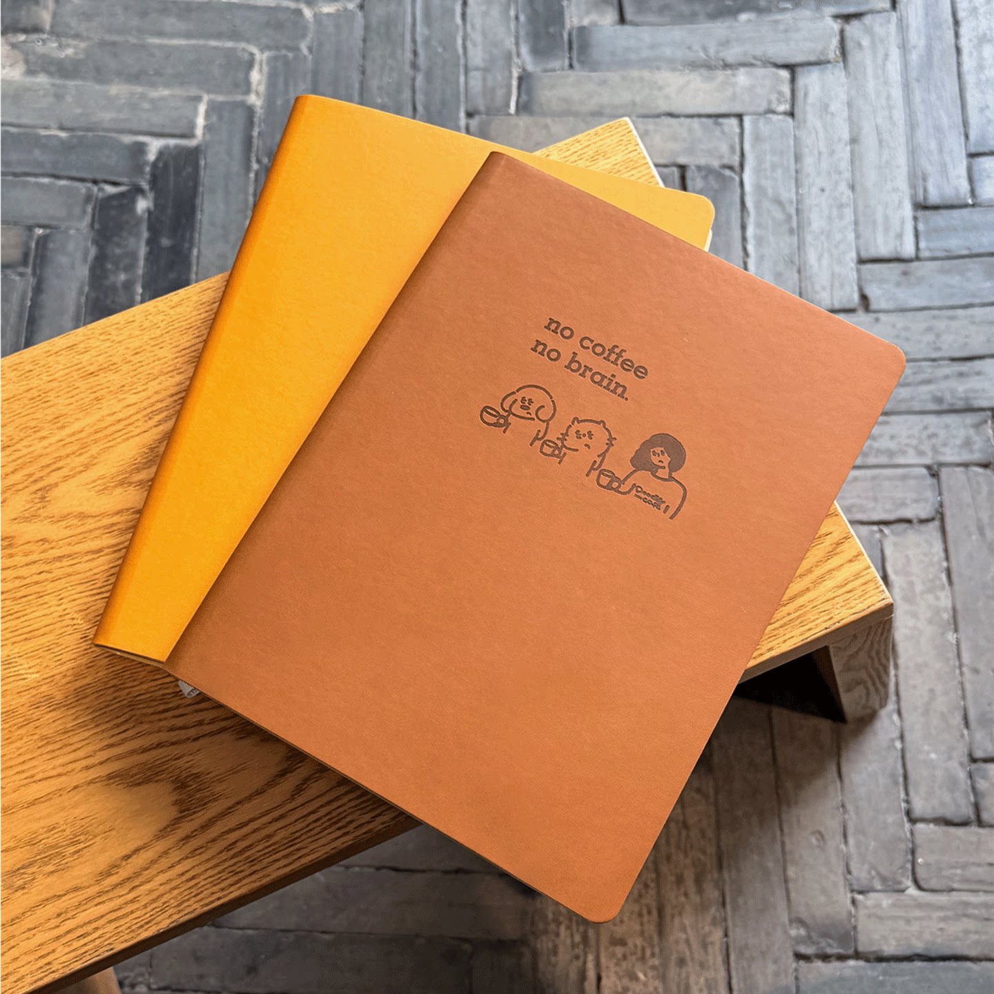 B5咖啡狗大本子 记事本笔记本子大号商务学生创意笔记本子16K简约工作女大学生16开加厚本子日记本阅读摘抄本