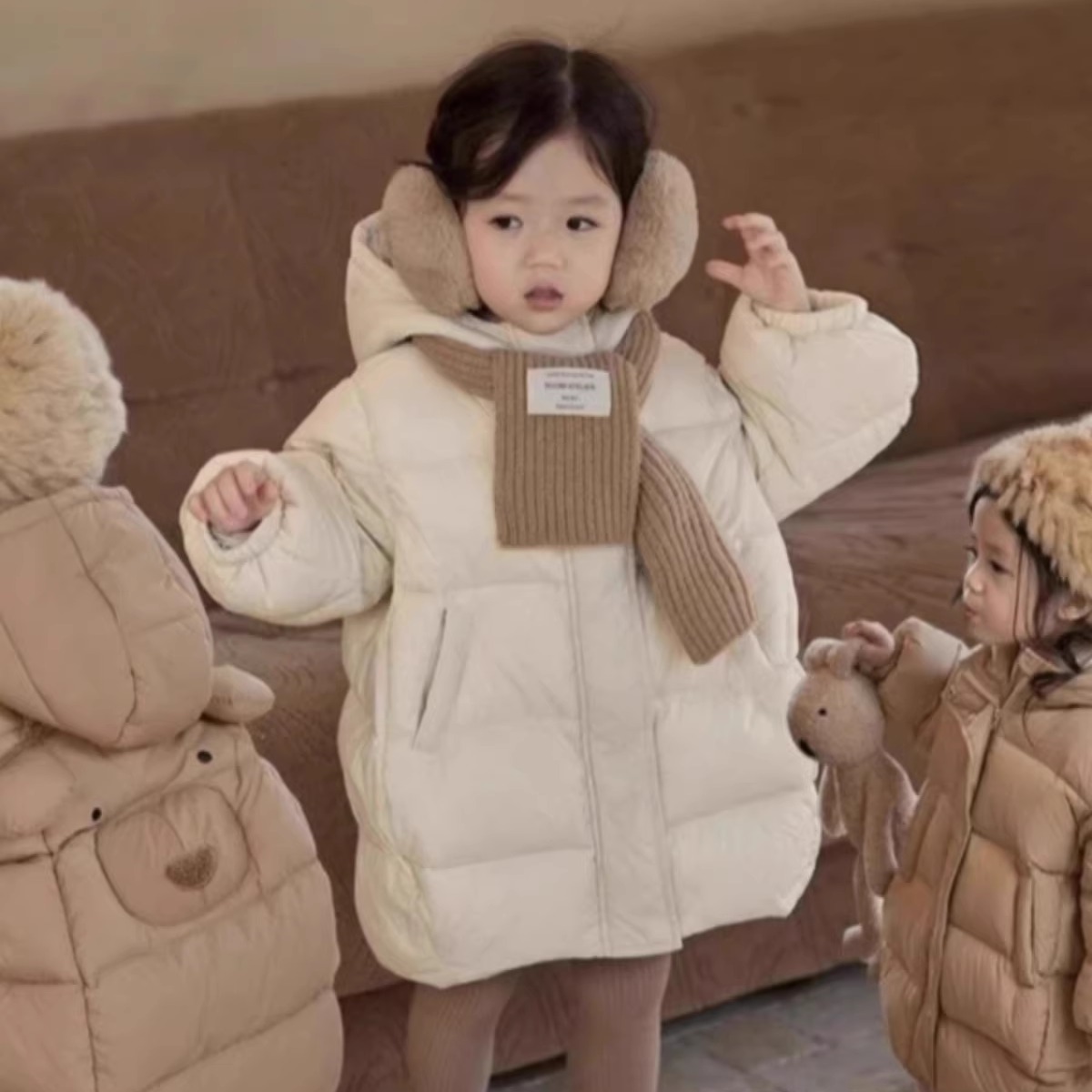 Uamtor女童新款羽绒服中长面包服