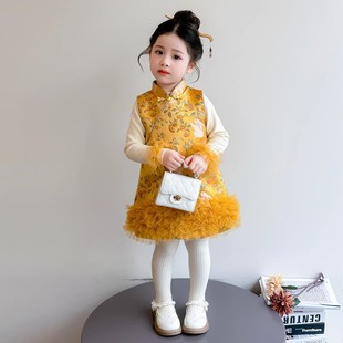 法国Uamtor女童连衣裙冬装2026新款女宝宝黄咖中国风旗袍裙拜年服