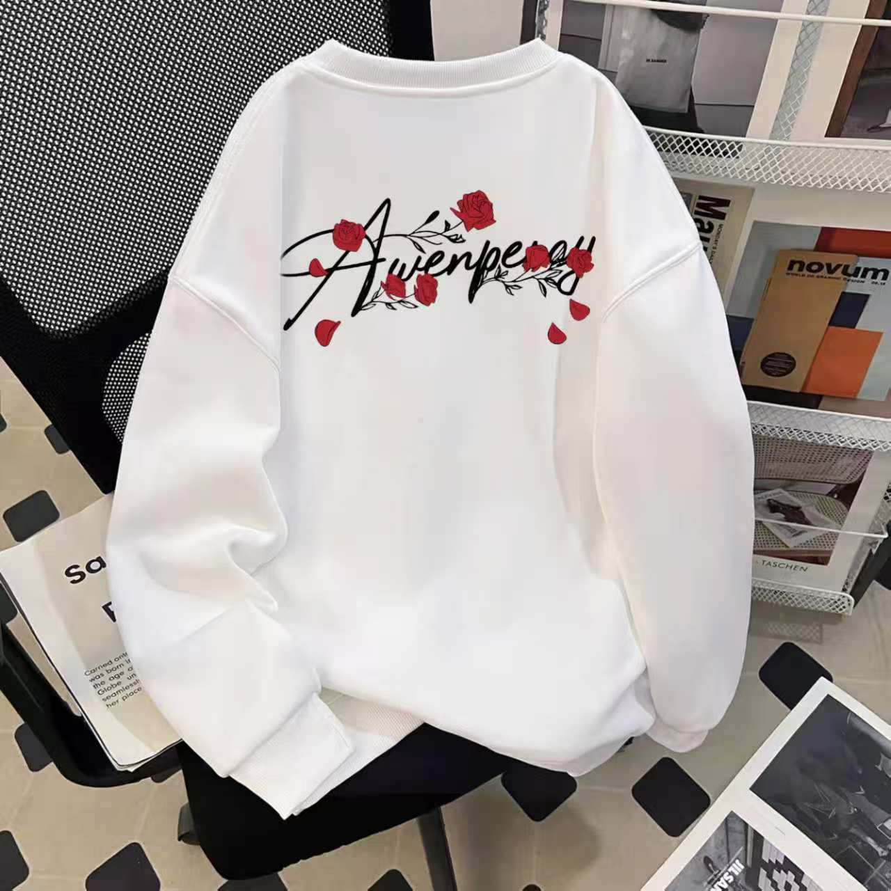 女童白色秋冬季新款美式圆领卫衣