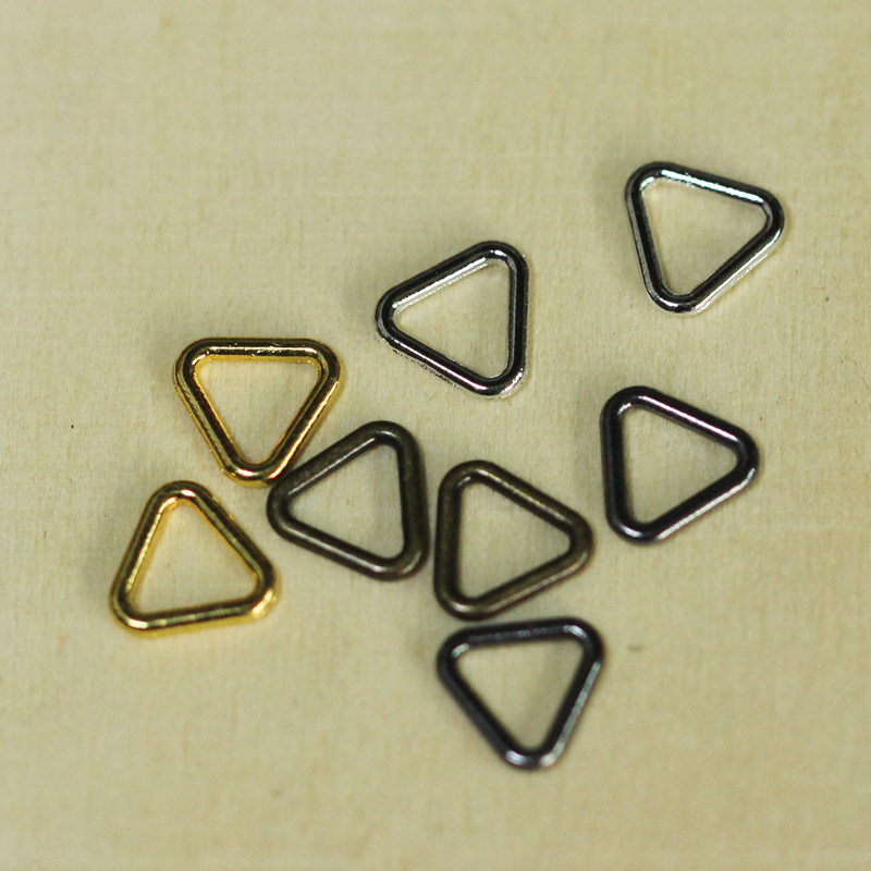 1.2元10个 内径5mm边长7mm三角形扣子 箱包扣bjd娃包背包背带配件