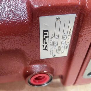 川崎K3VL28C-1NRKS-P0液压泵K3VL80/B-1NRMM-L0/1-M1主泵