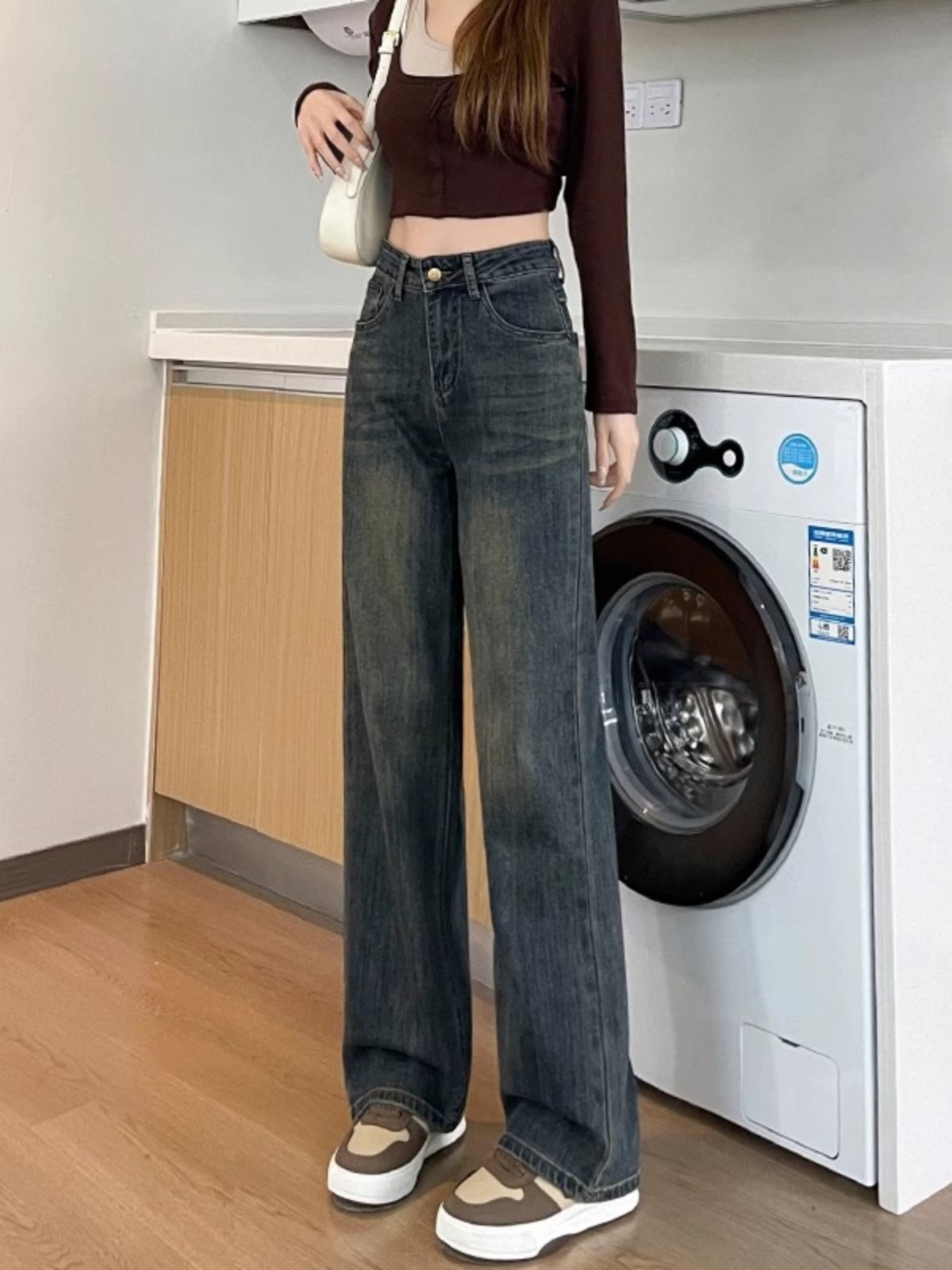 水泥灰高腰直筒牛仔裤女秋冬季2025年新款宽松显瘦窄版加绒阔腿裤