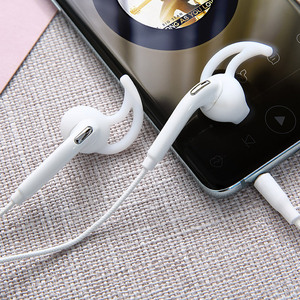 FONENG蜂能耳机HIFI高音质半入耳式运动型耳塞线控直插型创意软塞