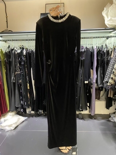 欧美冬季倪妮明星同款礼服裙长款轻奢钉珠长袖丝绒连衣裙宴会晚装