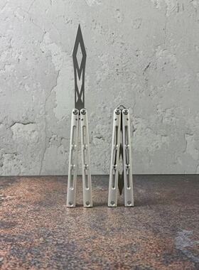 班输造物Pagos帕戈花式蝴蝶刀新手练习刀入门玩具刀未开刃