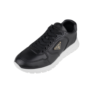 女士2026年新品 圆头系带低帮生活休闲鞋 普拉达女经典 Prada