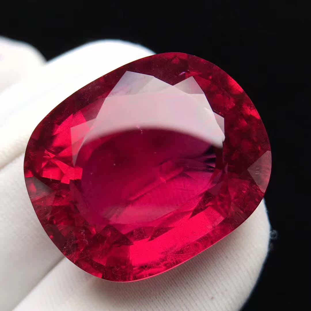 natural Rupee Tourmaline Beautiful colour,Vitreous body,Almost all net, 31.19 Caratin the Jewelry/Diamond/Jade/Gold , Colored stones/Precious stones , Other  category - from Buy2taobao.com to provide professional Taobao agent buy service