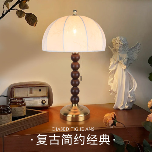 床头台灯2060年新款酒店卧室高级感设计氛围灯中古风轻奢氛围灯具
