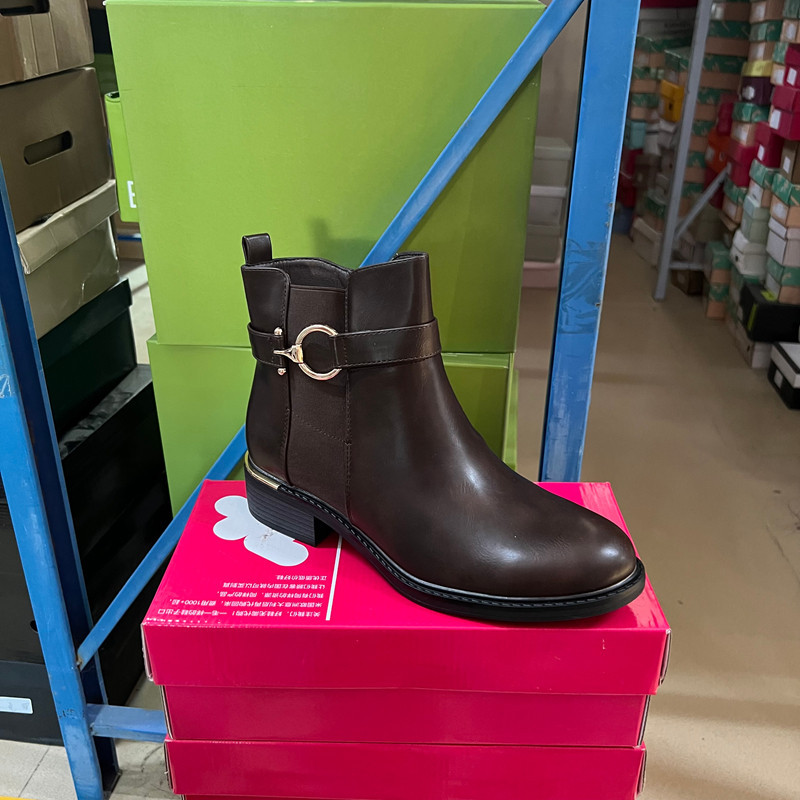 外贸原单出口时尚女鞋英伦风复古圆头低跟金属扣侧拉链短靴,女鞋,切尔西靴,淘宝优惠券,粉丝福利购,淘宝优惠卷