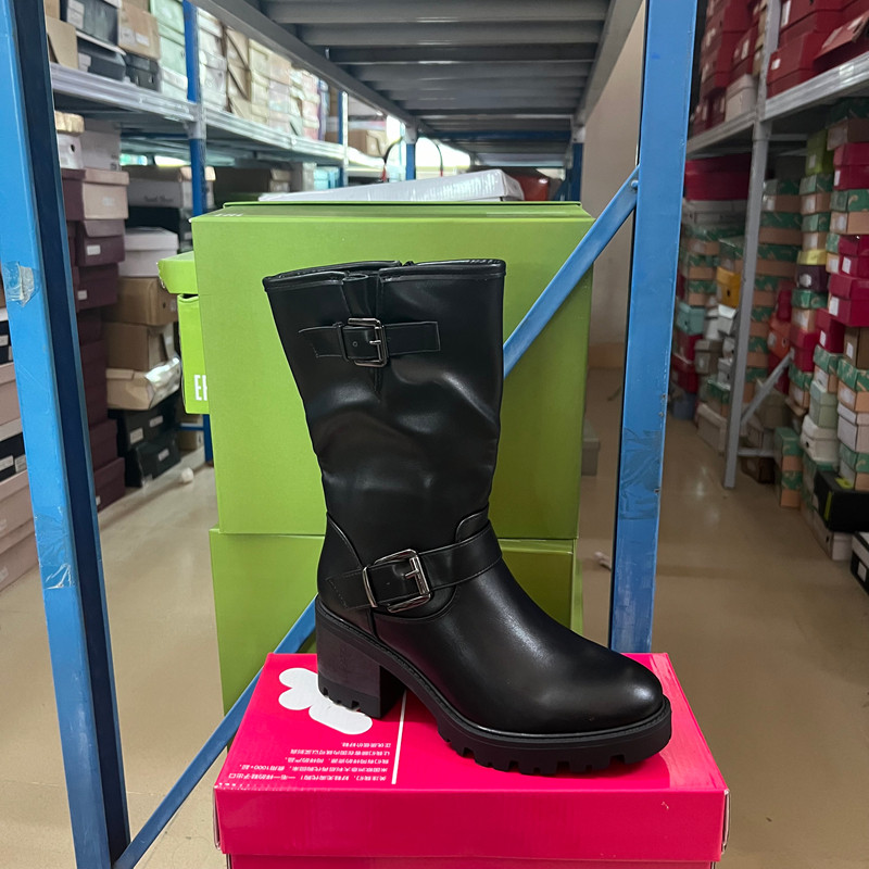 外贸原单英伦风皮带扣机车靴女黑色圆头中跟中筒靴冬季复古骑士靴,女鞋,时装靴,淘宝优惠券,粉丝福利购,淘宝优惠卷