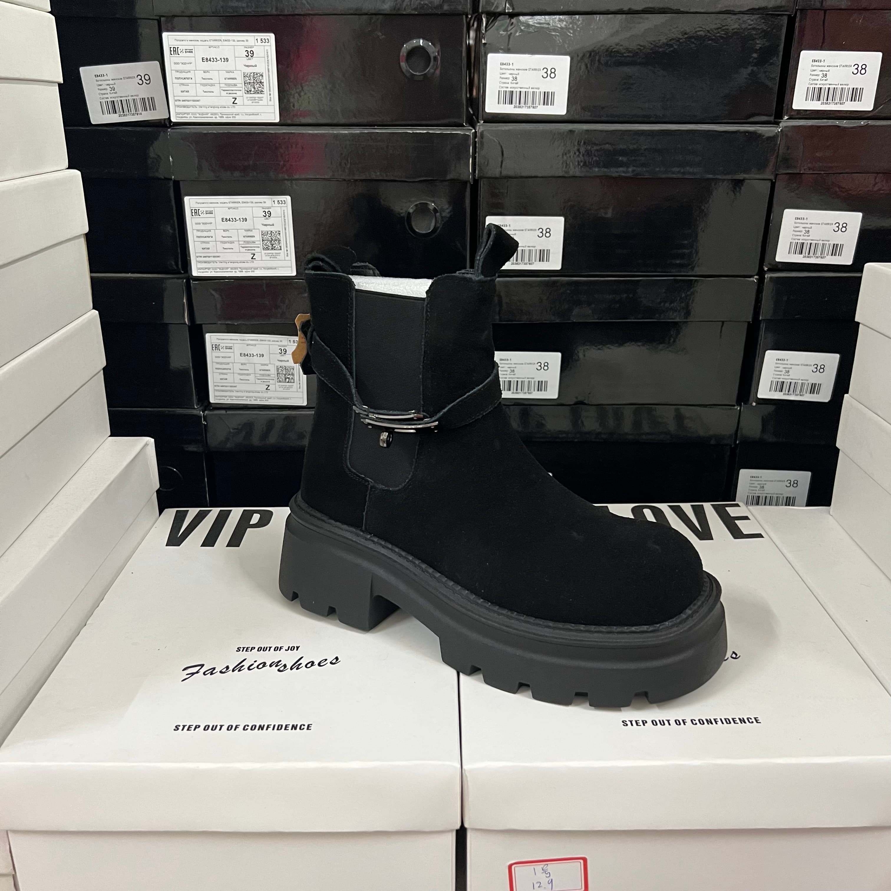 外贸原单断码捡漏圆头带扣厚底短靴时尚百搭增高马丁靴