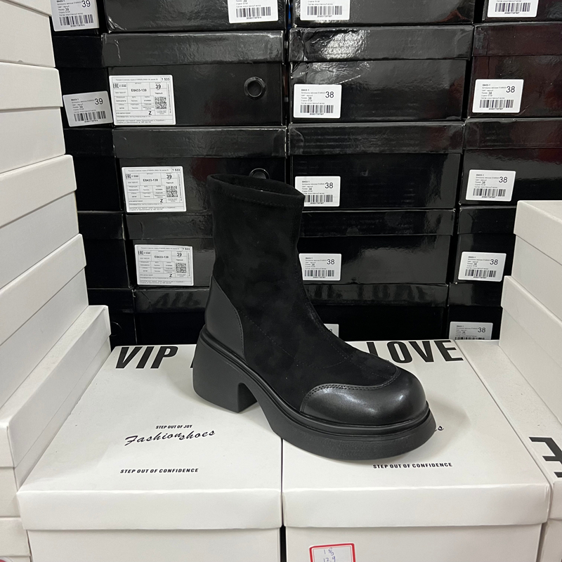 外贸原单出口断码捡漏圆头厚底套筒中筒靴子