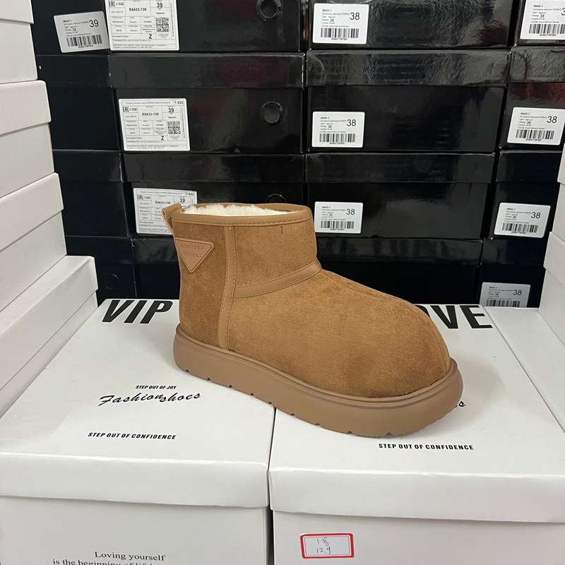 商场专g撤柜断码捡漏雪地靴加厚保暖圆头厚底防滑棉鞋