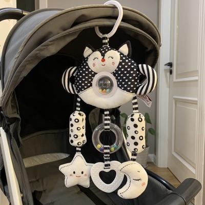 婴儿黑白追视安全座椅6个月