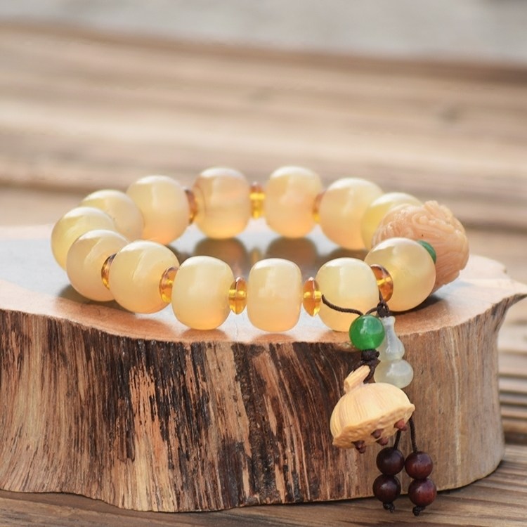 天然羊角手串1.6厘米珠 手鏈 文玩佛珠 蓮花貔貅龜背在類目 飾品/流行首飾/時尚飾品新, 手鐲中 - 來自Buy2taobao.com提供專業的淘寶代購服務