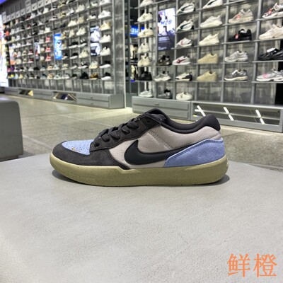 耐克舒适运动休闲板鞋