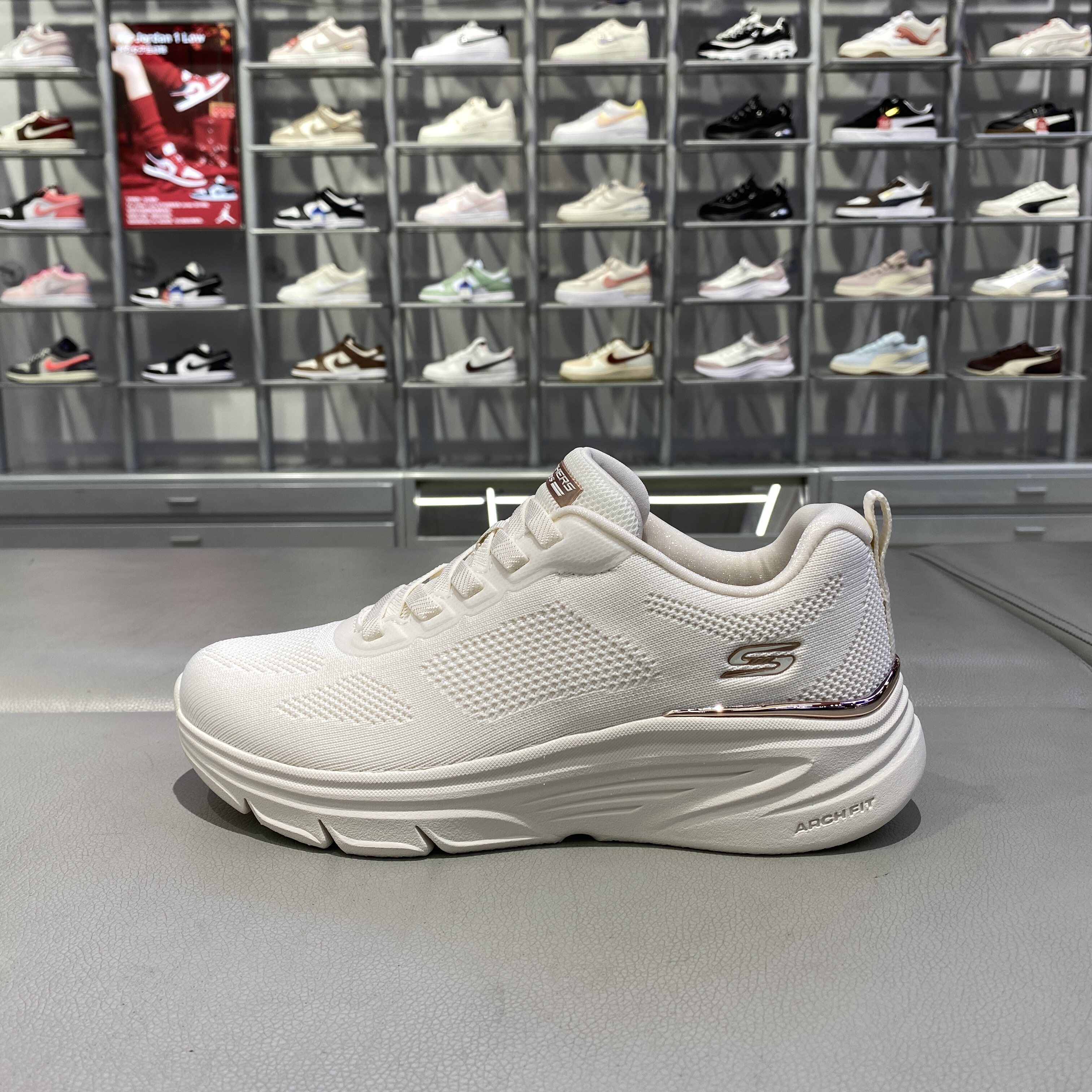 正品斯凯奇Skechers女款透气健身训练情侣款运动休闲跑步鞋129471