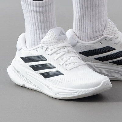 阿迪达斯女SUPERNOVAEASE跑步鞋