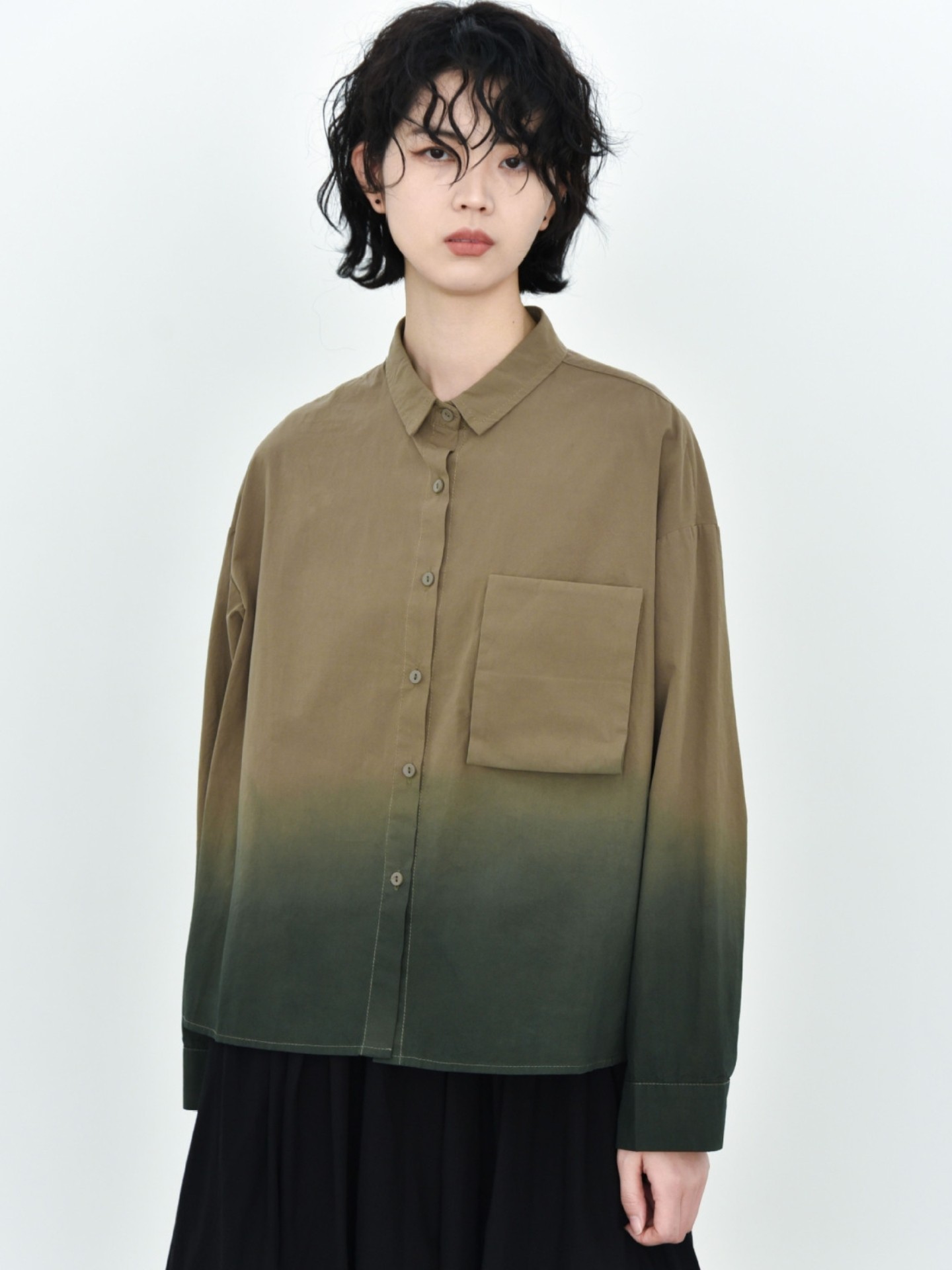 童颜阁春秋复古撞色渐变慵懒衬衫宽松显瘦简约上衣极简女装衬衣女