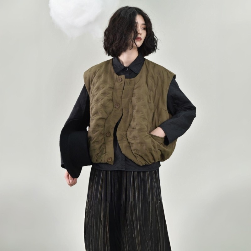 童颜阁原创肌理感小众撞色宽松秋冬宽松复古夹棉马甲个性坎肩棉衣