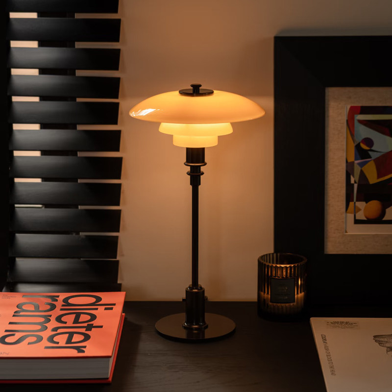 LouisPoulsen设计师台灯限量版
