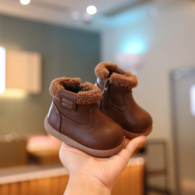 女宝宝加绒小皮靴短靴时尚报答