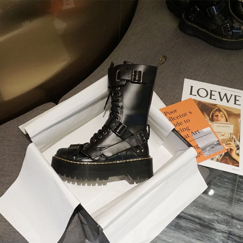 2023秋冬网红马丁靴中筒厚底增高