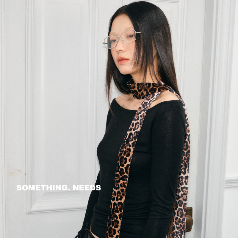 郑佰万 豹纹丝巾女2025秋冬新款高级感飘带纯欲风辣妹窄版细围脖,服饰配件/皮带/帽子/围巾,围巾/丝巾/披肩,淘宝优惠券,粉丝福利购,淘宝优惠卷