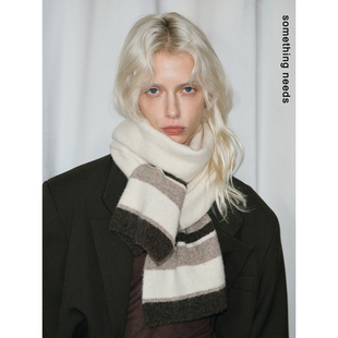 郑佰万 极简风条纹围巾女冬季经典新款情侣韩版高级感围脖女软糯