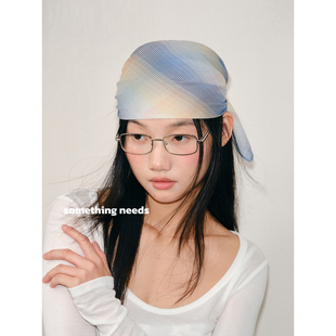 鄭佰萬(wàn) 漸變方巾百搭時(shí)髦絲巾女拍照情侶包頭巾潮酷 新款 25年夏季