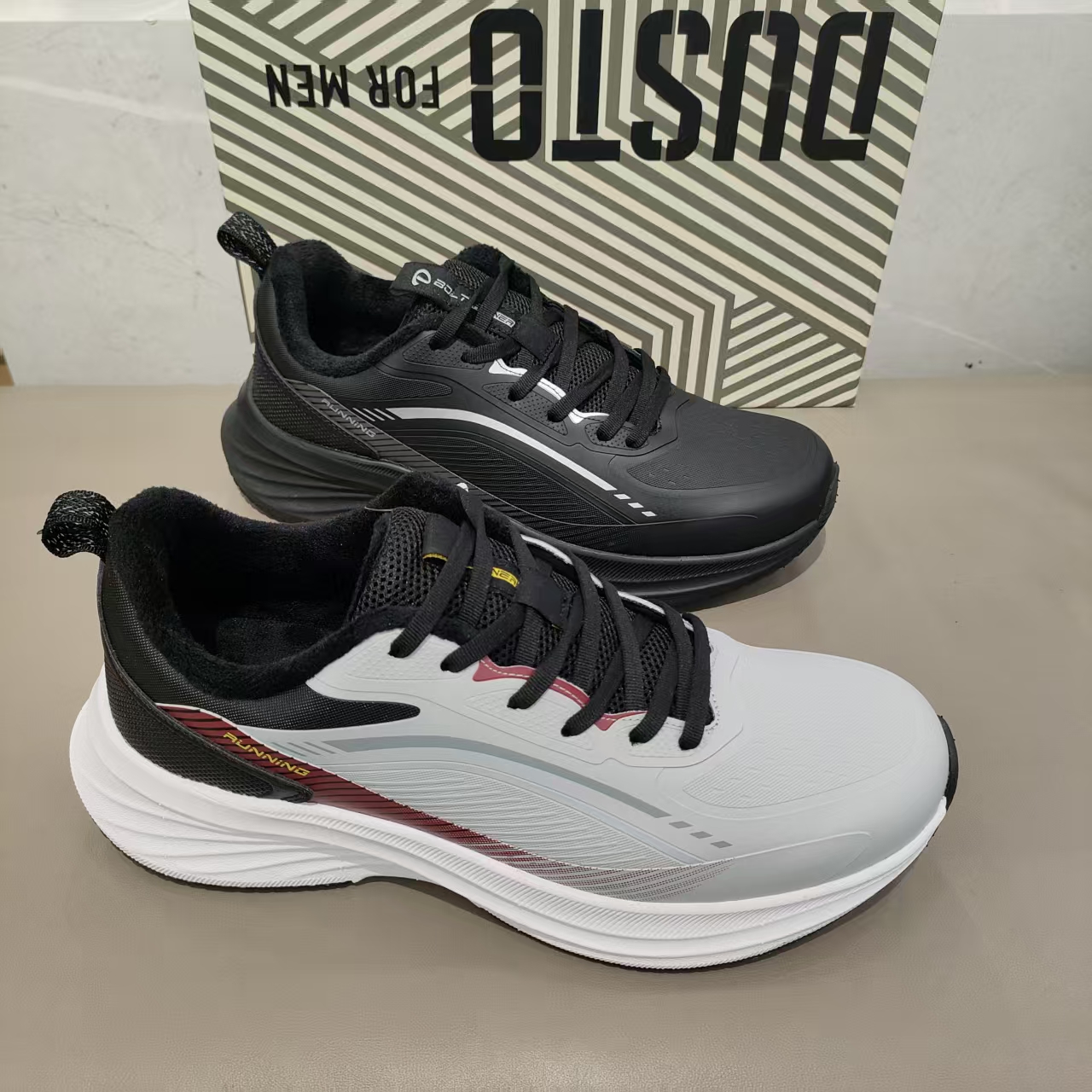 大东加绒男鞋2025冬季新款时尚简约舒适轻便男士户外运动鞋3560