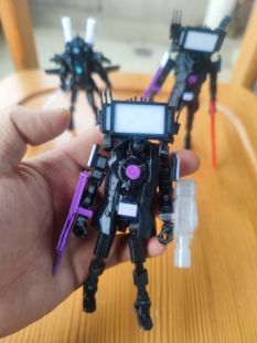 Q版泰坦电视人 多手势+武器 全身可动 3d打印玩具