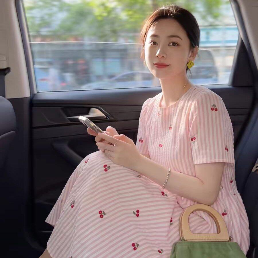 2026设计感法式粉色条纹樱桃短袖连衣裙女夏收腰气质长裙大码女装