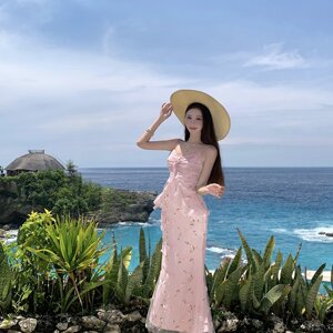 海边度假粉色连衣裙女夏立体碎花绝美雪纺吊带裙长裙