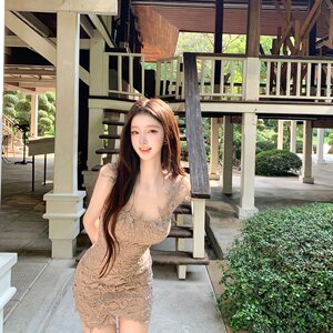 网图暮光之城立体花叶蕾丝吊带裙温柔气质连衣裙