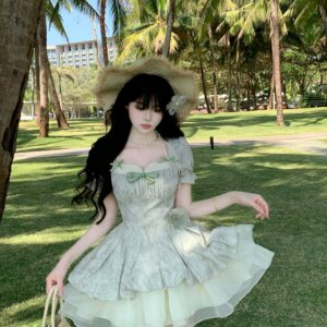 Blovelan青柠冰椰 小清新蕾丝泡泡袖提花收腰少女公主蓬蓬连衣裙